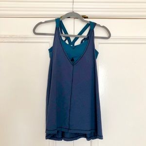 Lululemon activewear top size 4